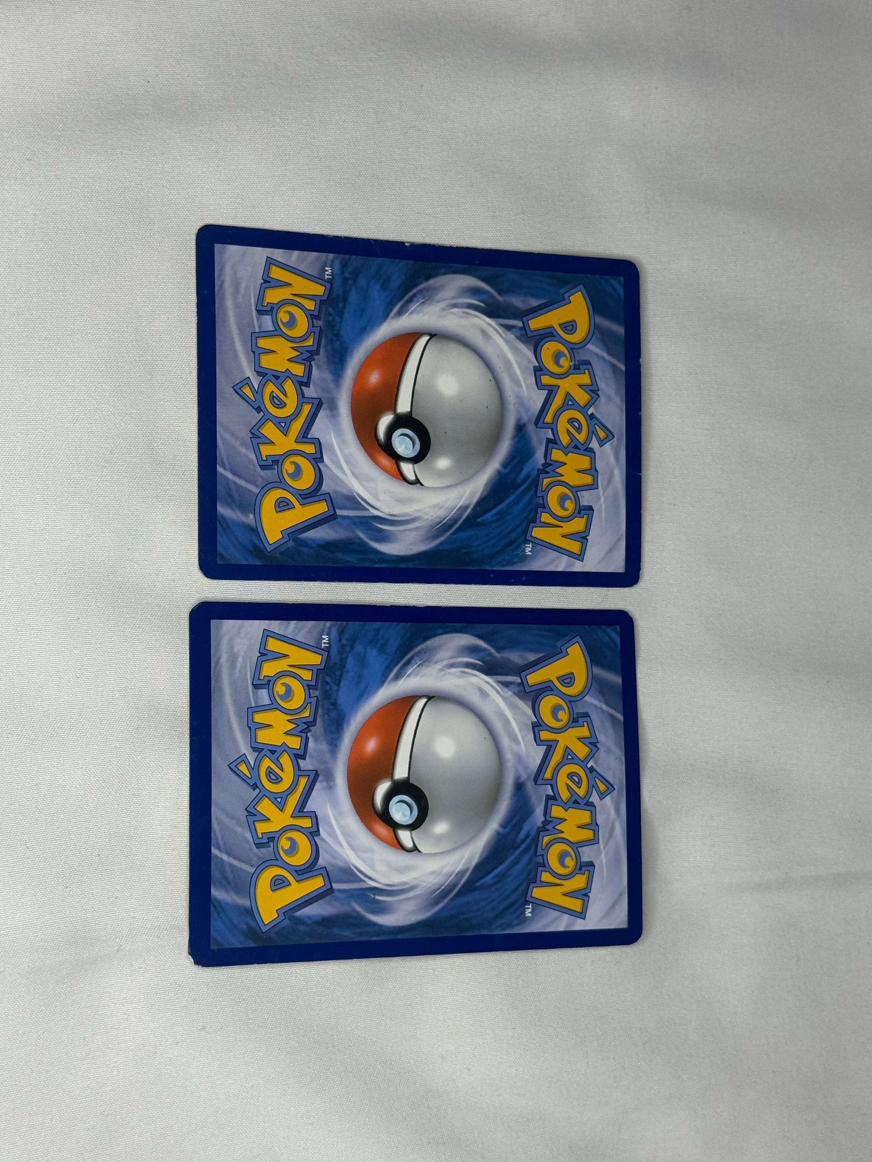 Inkay & Scraggy – 2 Pokémonkort från Steam Siege